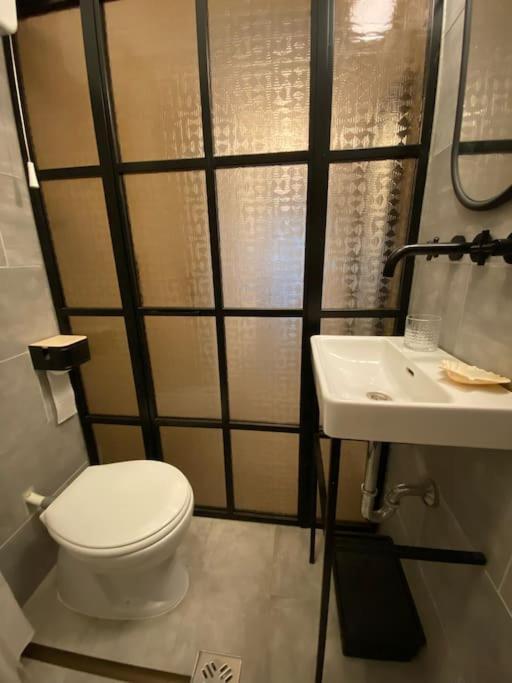 Charming In The Heart Of Gellert Area. Apartment *