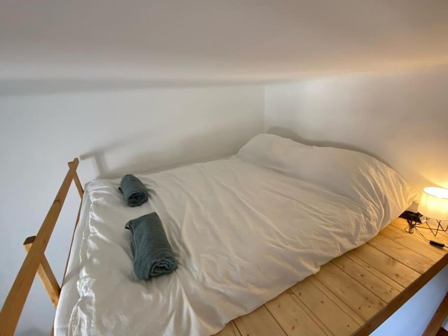 Charming In The Heart Of Gellert Area. Apartment